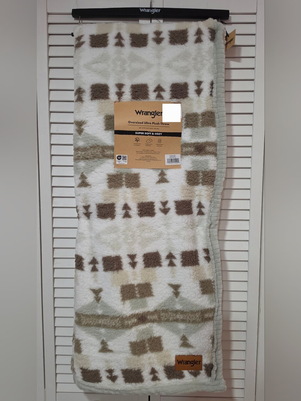 Wrangler Sage Green, Cream & Brown Oversized Plush Throw